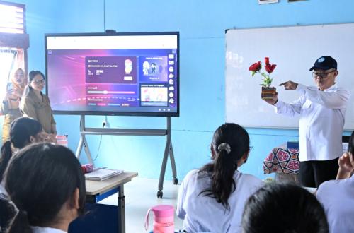 SMPN 16 Medan Bangkit Pascabanjir, Guru dan Murid Kembali Belajar Tanpa Rasa Khawatir