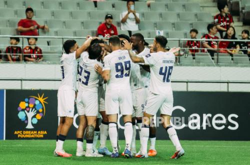 Persib Tundukkan FC Seoul, Tolic Apresiasi Perjuangan Keras Pemain
