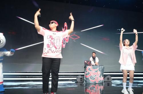 PKKMB Rasa Konser, Stand On Noize Meriahkan SEMOT UBSI 2026, Ajak Maba Berani Berkarya