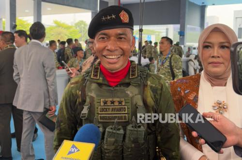 Pangkogabwilhan III Pastikan TNI tidak Benci OPM