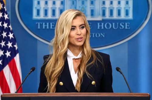 Eks Jubir Trump Sebut Toilet China Tak Layak, Beijing Balas Menohok