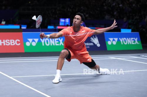 Alwi Farhan Singkirkan Chou Tien Chen, Amri/Nita Menangi Duel Merah Putih di All England 2026