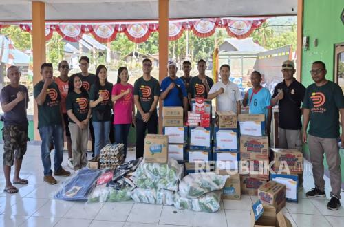 Beras Hingga Selimut Berdatangan ke NTT