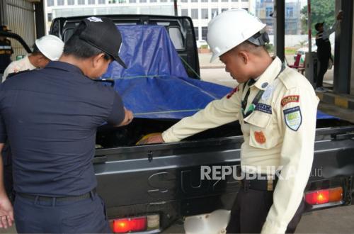 Bea Cukai Morowali dan MSS PT IMIP Jaga Pintu Masuk Kawasan Industri dari Peredaran Rokok Ilegal