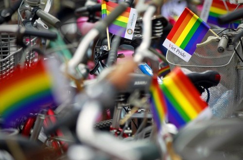 Alasan Jaringan Masyarakat Sipil Pembela HAM Kritik Wacana Pidana LGBT Versus Dalil MUI