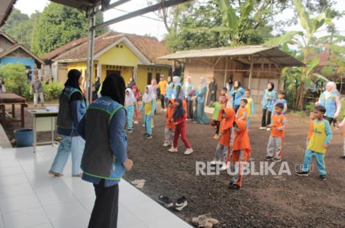 30 Relawan Satu Asa, Ketika Pendidikan Dikuatkan dari Desa di Tasikmalaya