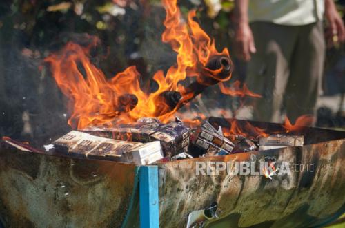 Bea Cukai Tarakan Musnahkan Barang Ilegal Senilai Rp 248 Juta, Termasuk 54 Ribu Batang Rokok Ilegal