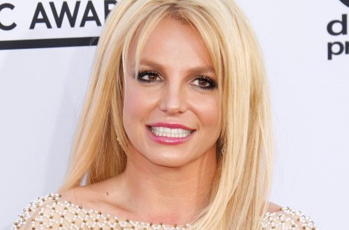 Britney Spears Jual Hak Katalog Musiknya Termasuk 'Baby One More Time'
