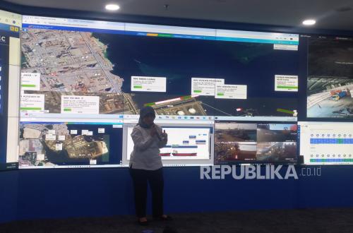 Command Center Pupuk Indonesia Pantau Stok dan Distribusi Secara Real Time