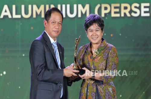 Jalankan Industri Berkelanjutan, INALUM Raih PROPER Emas dan Hijau 2025