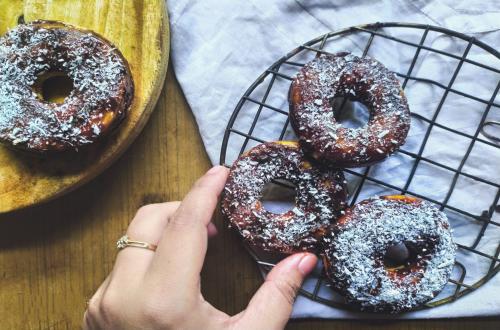 Donat Ketan Dicelup Susu Kedelai Jadi Tren Camilan di Korea