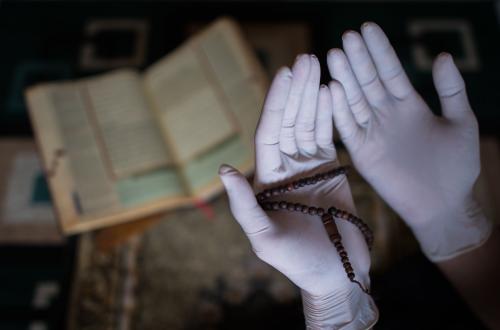 Bukan Istighfar Biasa, Inilah 'Mahkota' Doa yang Paling Ditakuti Dosa