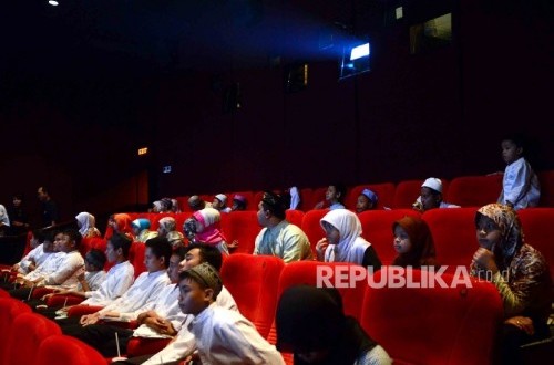 Baliho Film Aku Harus Mati Menuai Kritik, Ini Tanggapan Sutradara
