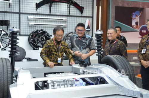 SPKLU Terus Ditambahkan Sepanjang Jalur Mudik Lebaran untuk Fasilitasi Kendaraan Listrik