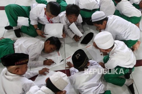 Ombudsman Ungkap Dugaan Pungli di Madrasah: Dari Infak Wajib Hingga Pungutan Siswa Baru