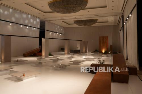Inovasi di Balik Lantai Seamless Modern Roman Seri Xtra 100x100