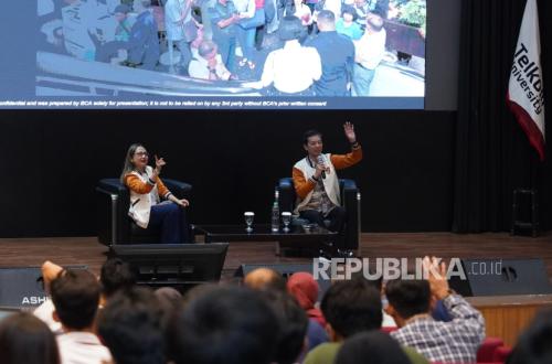 Lima Ratus Mahasiswa Ikuti Kuliah Umum Bertema Survival Leadership di Bandung