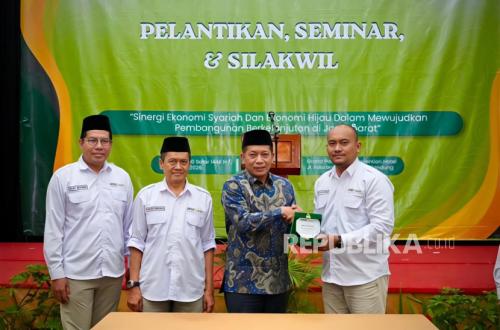 Dukung Pembangunan Berkelanjutan, Rumah Wakaf dan MES Jabar Kelola Dana Abadi