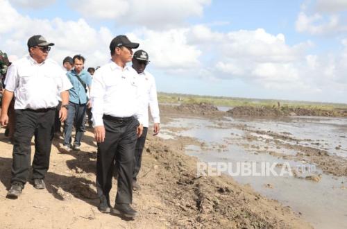 Pimpin 137 Ribu Hektare Cetak Sawah dan Oplah di Tanah Papua, Mentan Amran: Itu Semua Milik Rakyat