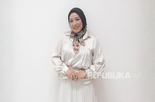 Sinergi Kepemimpinan, Pendidikan, dan Inovasi: Jejak Nuryani Mawar Putri dari Kampus Digital Bisnis
