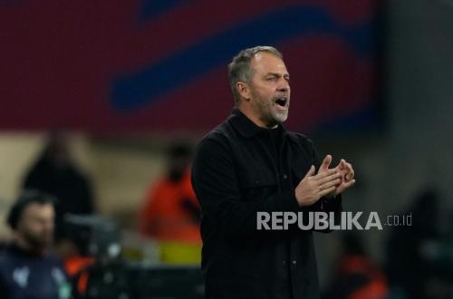 Flick Sebut Kekalahan Telak dari Atletico di Copa Del Rey Peringatan untuk Barcelona