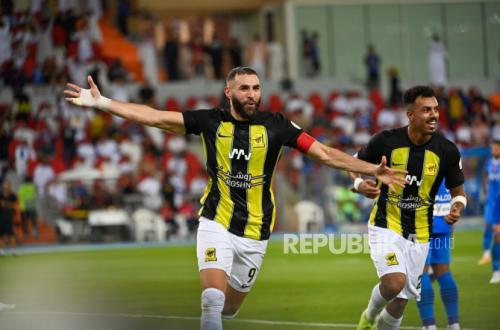 Benzema Resmi Berseragam Al-Hilal Usai Tinggalkan Al-Ittihad