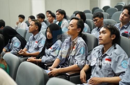 Mahasiswa Prodi STI Cyber University Belajar HR Tech di DataOn