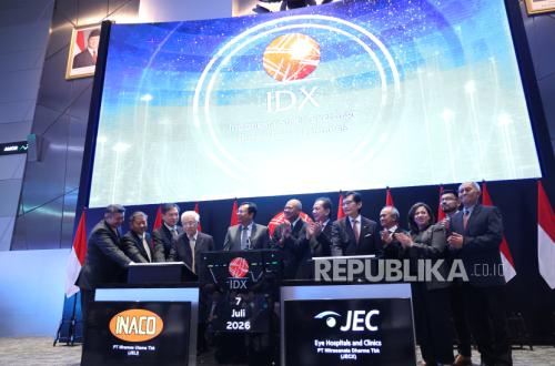 Dua Emiten Baru BEI Langsung ARA, IPO JELI dan JECX Disambut Antusias Investor
