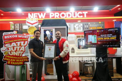 Jual Sejuta Lemari Pakaian Besi dalam Lima Tahun, Importa Raih Rekor MURI