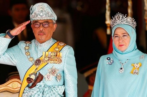 Raja Malaysia: Islam Cara Hidup Universal tak Pandang Ras | Republika ...