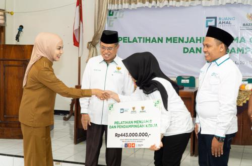 Sebanyak 50 Dhuafa Kendal Dibekali Keterampilan Siap Kerja Ruang Amal Indonesia