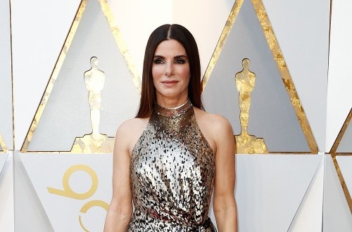 Mengenal Telogen Effluvium, Kerontokan Rambut Akibat Stres yang Dialami Sandra Bullock