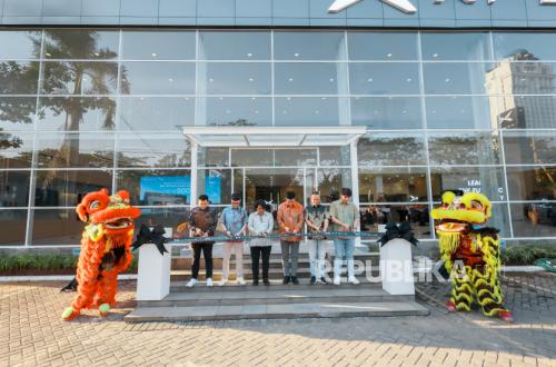 Layanan Xpeng Kini Menjangkau Jawa Timur Lewat Peresmian Experience & Service Center Surabaya