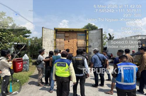 Bea Cukai Madiun, Polres, dan Denpom Amankan 3,1 Juta Batang Rokok Ilegal di Tol Ngawi-Kertosono