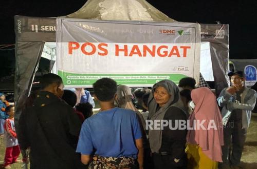 Tim DMC Dompet Dhuafa Beri Layanan Bagi Ratusan Penyintas Gempa NTT