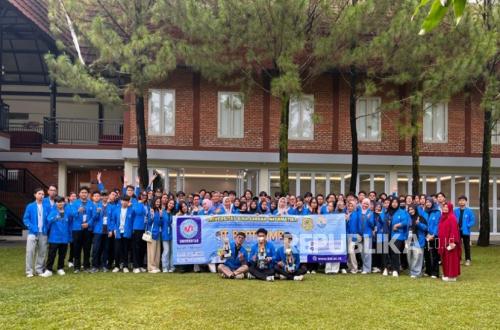 IT Bootcamp UBSI Cetak Talenta AI, Mahasiswa Bikin Solusi Digital untuk Kesehatan dan Lingkungan