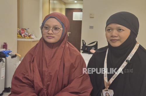 Berhaji di Usia 14 Tahun, Vania Emban Amanah Besar dari Almarhum Ayah