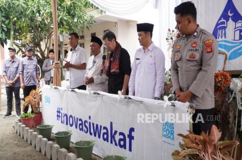 Wakaf Sarana Air Bersih di Ponpes Assalafiyyatul Huda Tasikmalaya Diresmikan