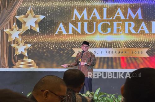 Aturan Umrah Mandiri Digugat ke MK, Ini Reaksi Wamenhaj Dahnil