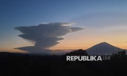 Status Lewotobi Laki-laki Kembali ke Level Awas, Warga Diminta Lakukan Ini