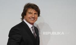 Tom Cruise Sempat Pingsan Saat Syuting Aksi di <em>Mission: Impossible–The Final Reckoning</em>