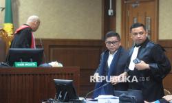 Hasto Ungkap Momen Pertemuan Pertama dengan Harun Masiku