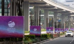 Pramono Bertekad Bereskan Tiang-Tiang Monorel Mangkrak di Jakarta
