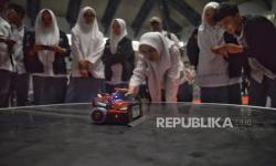 Antusiasme Pelajar Ikuti Turnamen Robotik Indonesia
