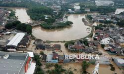 Jabodetabek Banjir, KPI Minta Peliputan Bencana Kedepankan Aspek Pemulihan