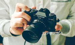 FUJIFILM Luncurkan Dua Kamera Digital Mirrorless dan Dua Lensa Terbaru di Indonesia