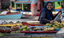Aktivitas Pagi di Pasar Terapung Lok Baintan