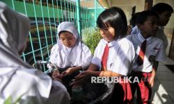 Sekolah-Sekolah di Jakarta Dilarang Pungut Biaya Wisuda Siswa