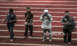   Dewan Masjid Bogor Bolehkan Umat Shalat tak Berjarak dan Tanpa masker