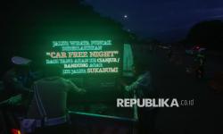 In Picture: Pemberlakuan Car Free Night di Jalur Puncak Bogor